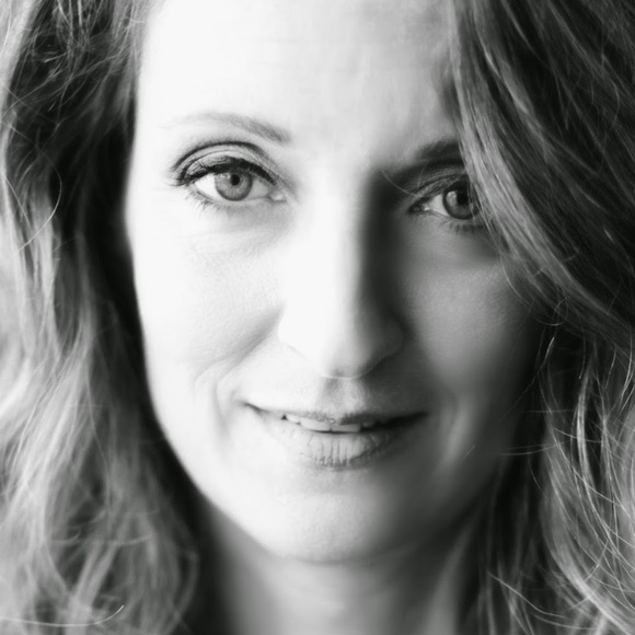 Meet your Posher, Jana - Picture 1 of 1